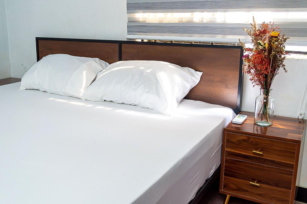 Palm Heights Apartments - Omole Phase 1, イケジャ エクステリア 写真