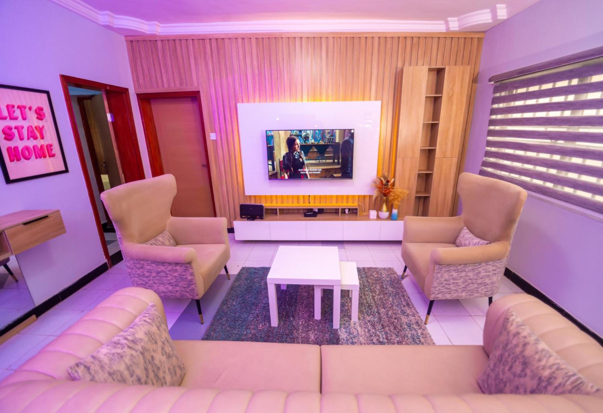 Palm Heights Apartments - Omole Phase 1, イケジャ エクステリア 写真